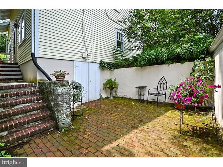 6209 Upper York Road New Hope, PA 18938 - Photo 23 of 25 Patio