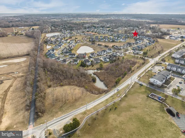 $349,800 | 33504 West Hunters Run, Lewes, DE 19958