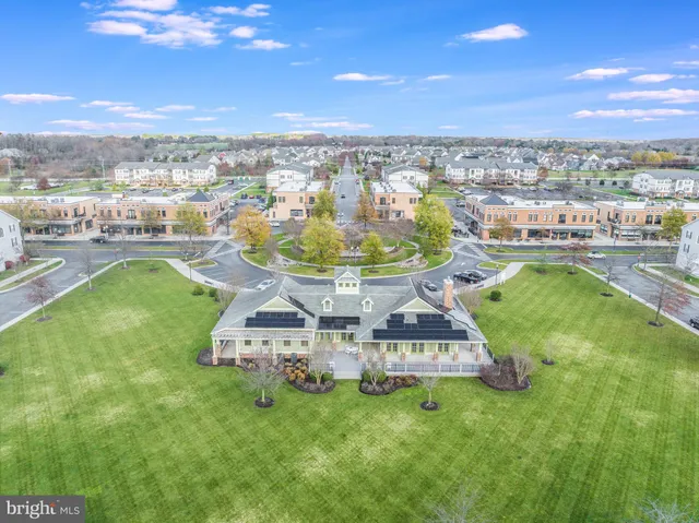 $349,800 | 33504 West Hunters Run, Lewes, DE 19958