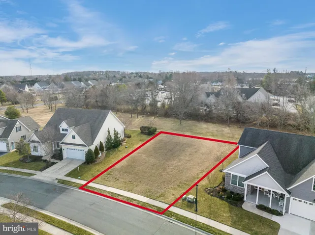 $349,800 | 33504 West Hunters Run, Lewes, DE 19958