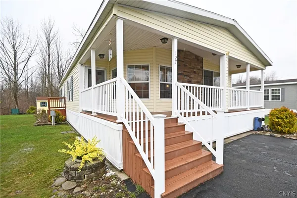 $129,900 | 127 Royal Meadow Drive, Kirkland, NY 13323