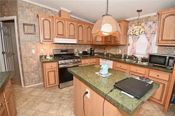 $129,900 | 127 Royal Meadow Drive, Kirkland, NY 13323