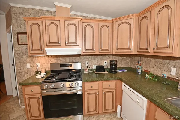 $129,900 | 127 Royal Meadow Drive, Kirkland, NY 13323