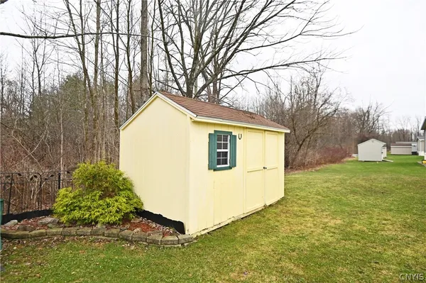 $129,900 | 127 Royal Meadow Drive, Kirkland, NY 13323