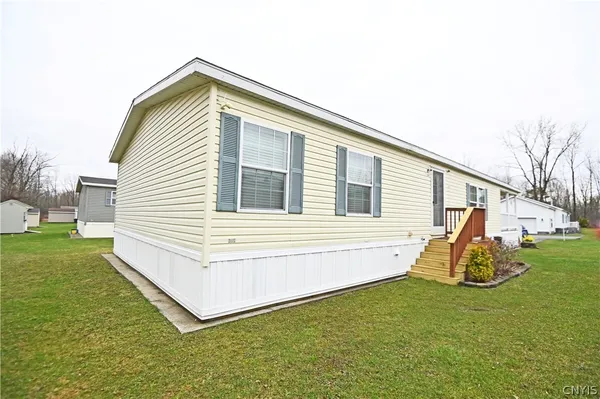 $129,900 | 127 Royal Meadow Drive, Kirkland, NY 13323