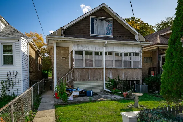 $395,000 | 4648 North Lawler Avenue, Chicago, IL 60630
