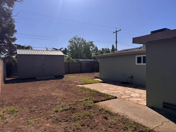 $360,000 | 5733 39th Street, Sacramento, CA 95824