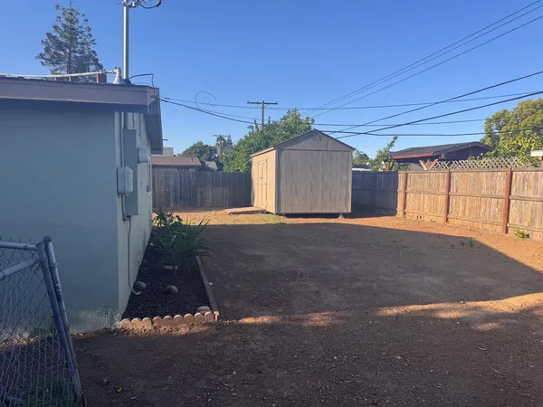 $360,000 | 5733 39th Street, Sacramento, CA 95824