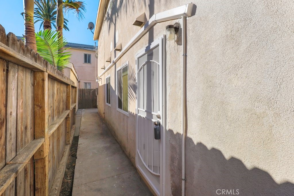 2122 East 10th Street Long Beach, CA 90804 - Photo 40 of 75