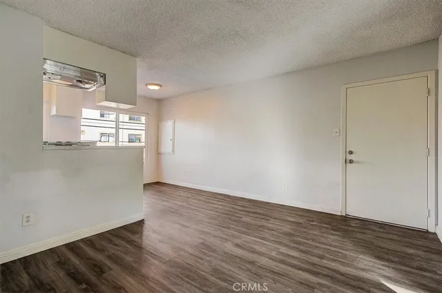 $1,599,999 | 2122 East 10th Street, Long Beach, CA 90804