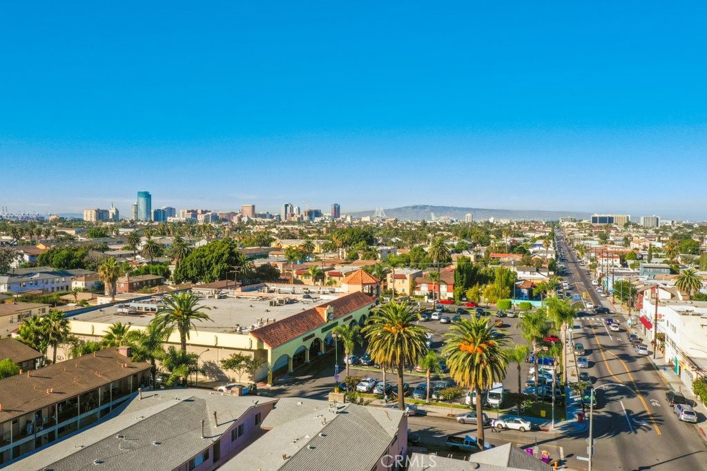 2122 East 10th Street Long Beach, CA 90804 - Photo 70 of 75 a view of a city