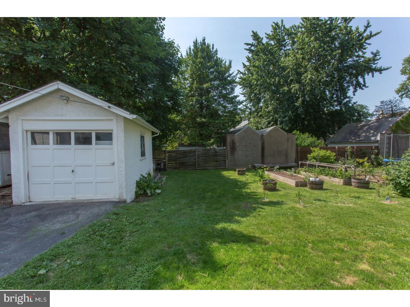 201 Strathmore Road Havertown, PA 19083 - Photo 25 of 25 Back Yard