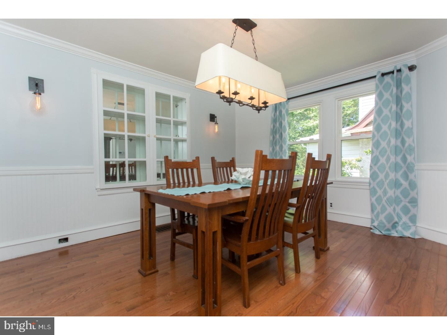 201 Strathmore Road Havertown, PA 19083 - Photo 8 of 25 Dining Room