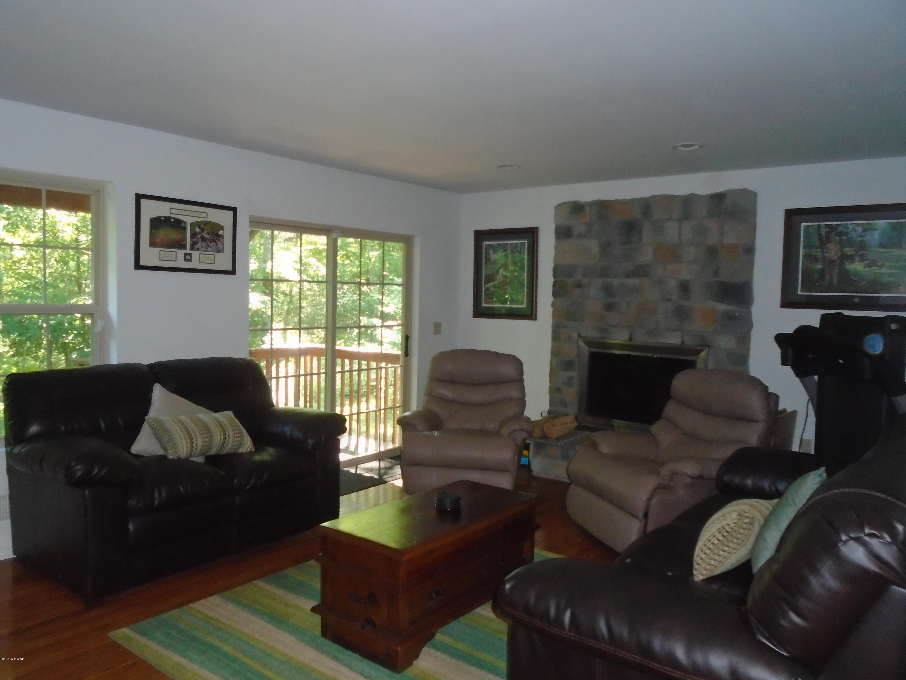 189 Pedersen Ridge Road Milford, PA 18337 - Photo 32 of 58