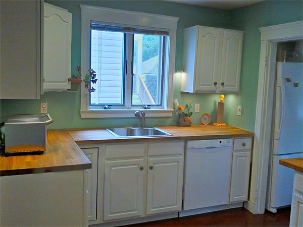 32 Holden Road, Unit 1 Belmont, MA 02478 - Photo 9 of 17 Gallery Image 9