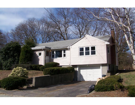 7 Smith Road Randolph, MA 02368 - Photo 1 of 11 Gallery Image 1