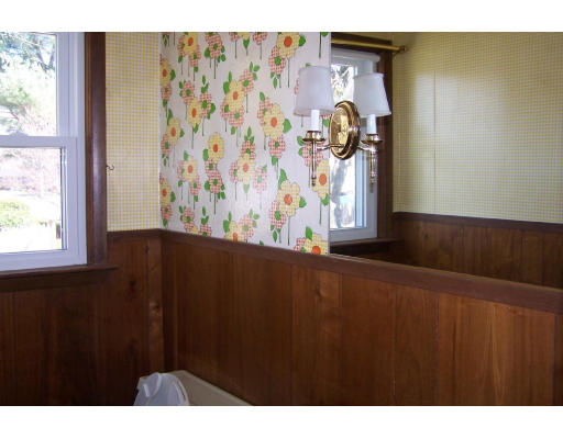 7 Smith Road Randolph, MA 02368 - Photo 8 of 11 Gallery Image 8