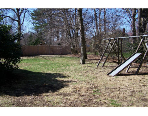 7 Smith Road Randolph, MA 02368 - Photo 9 of 11 Gallery Image 9