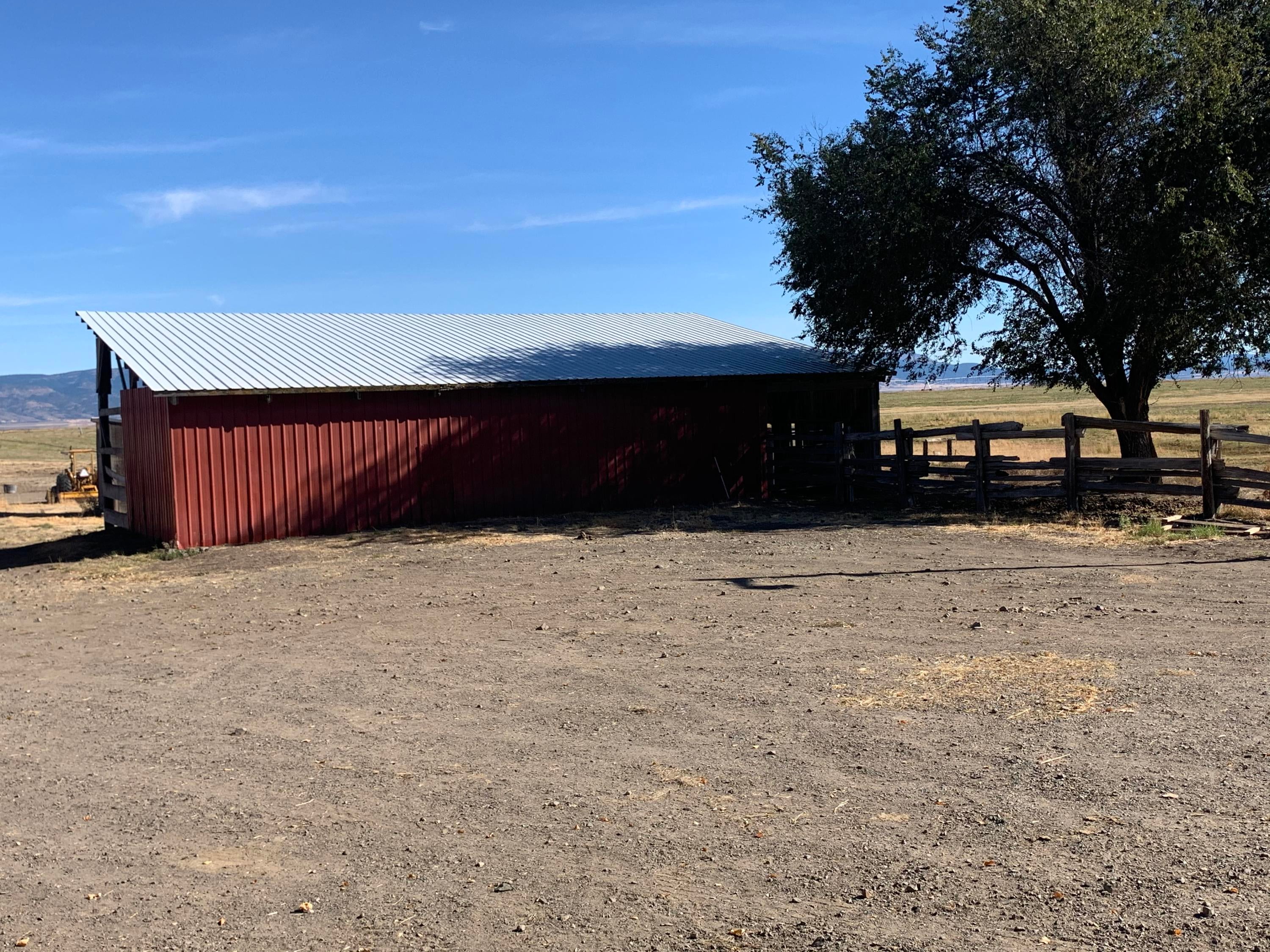 12485 West Side Road Lakeview, OR 97630 - Photo 27 of 48 Shed