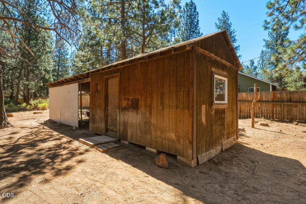 60282 Cree Circle Bend, OR 97702 - Photo 67 of 102