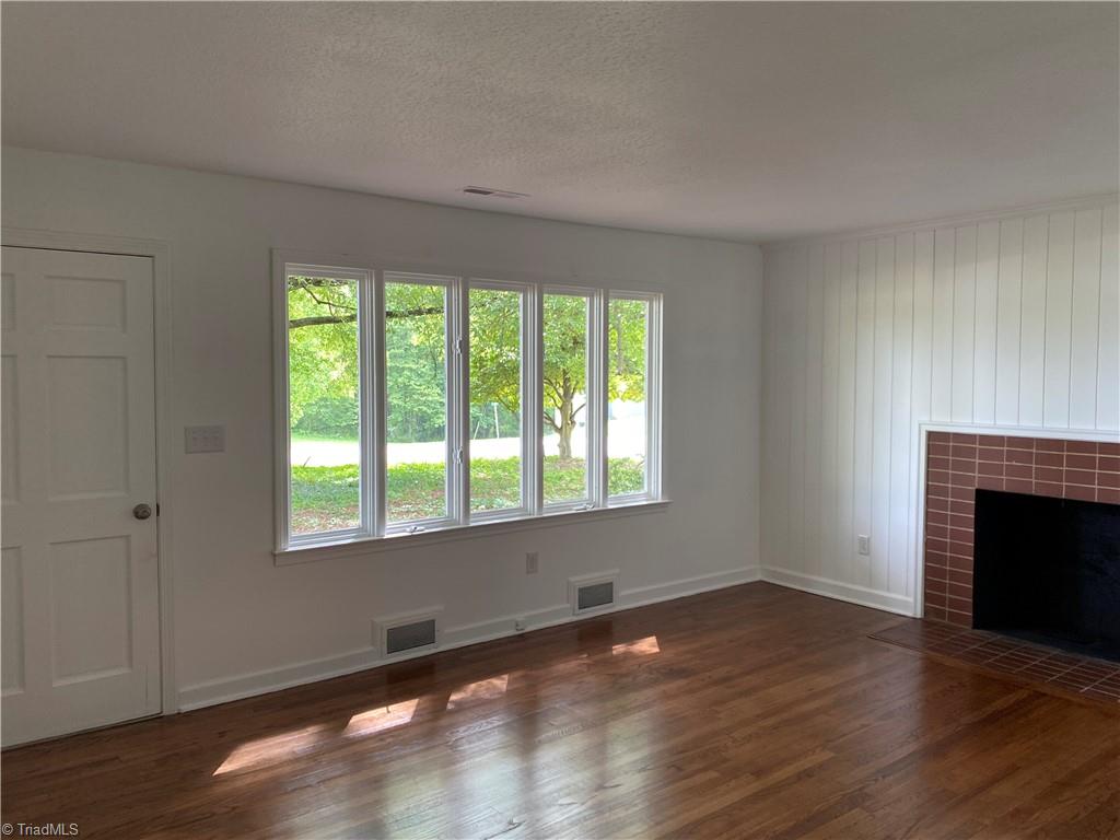 1174 Pine Ridge Road Mount Airy, NC 27030 - Photo 12 of 33 Gallery Image 12