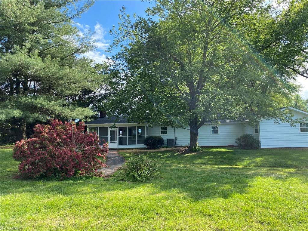1174 Pine Ridge Road Mount Airy, NC 27030 - Photo 29 of 33 Gallery Image 29