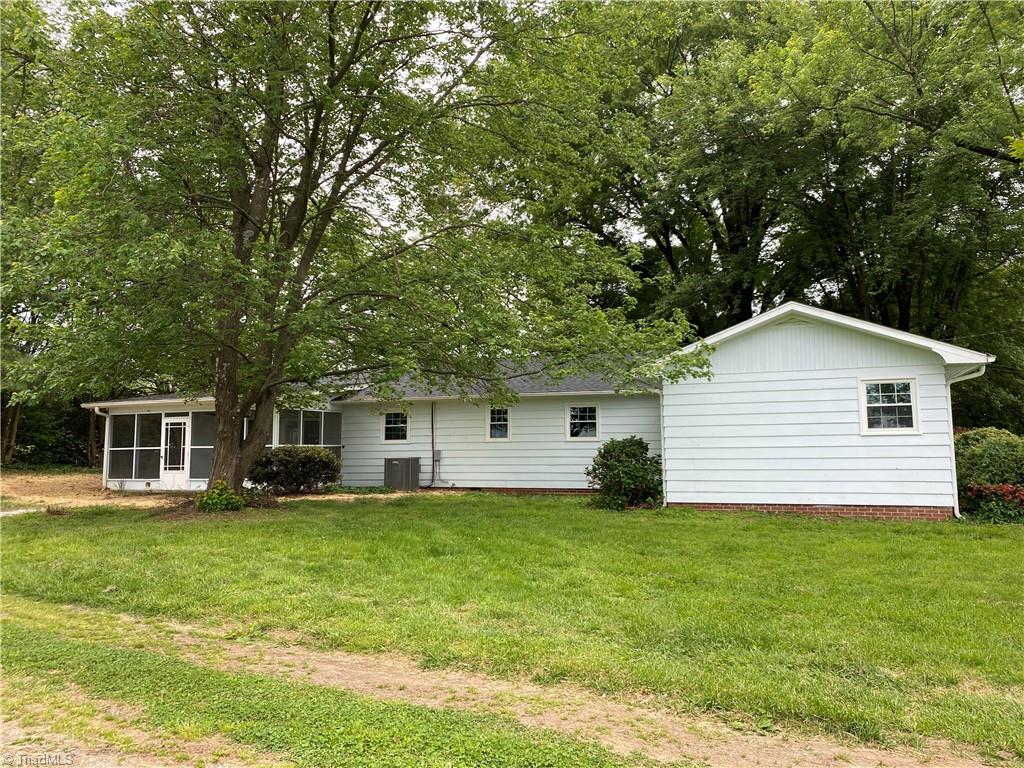 1174 Pine Ridge Road Mount Airy, NC 27030 - Photo 30 of 33 Gallery Image 30
