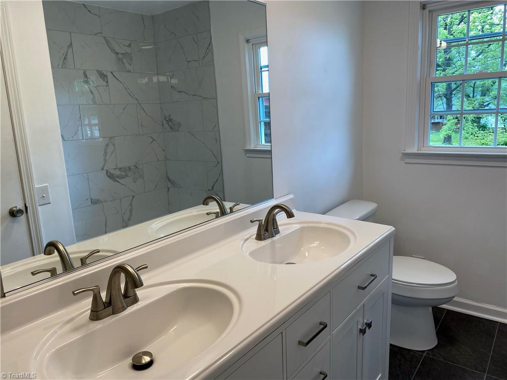 1174 Pine Ridge Road Mount Airy, NC 27030 - Photo 8 of 33 Gallery Image 8