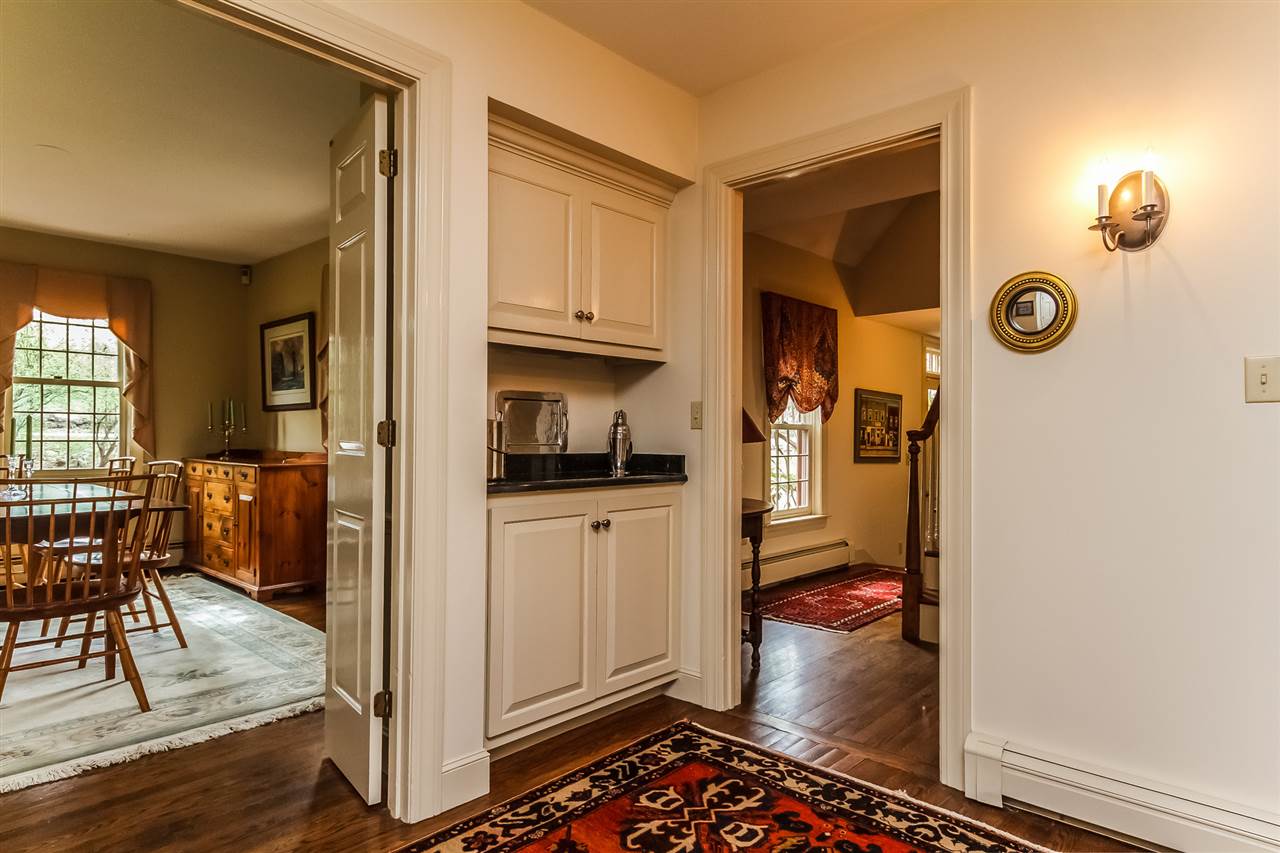 166 Dow Road Hollis, NH 03049 - Photo 6 of 40