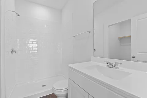 $201,990 | 582 Arnold Loop, Unit A, Kyle, TX 78640