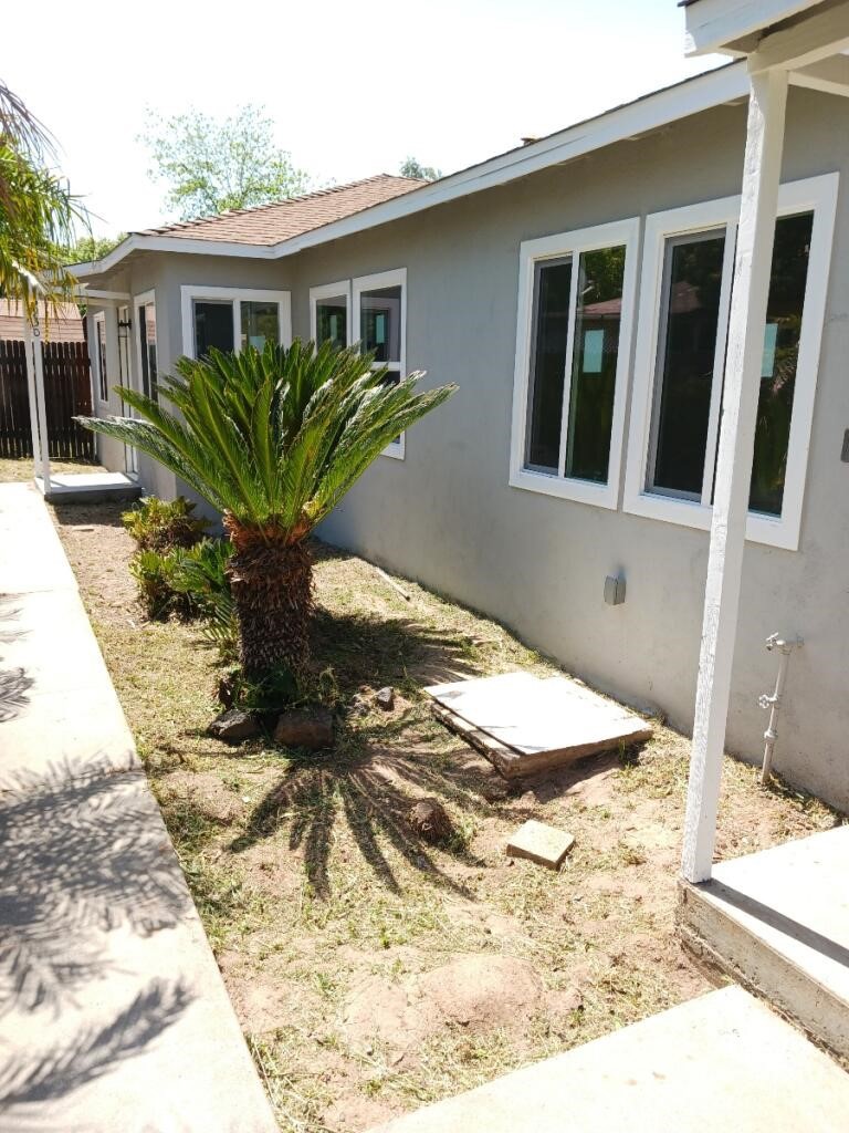 3928 Everest Avenue Riverside, CA 92503 - Photo 5 of 31 a view of a house with a yard