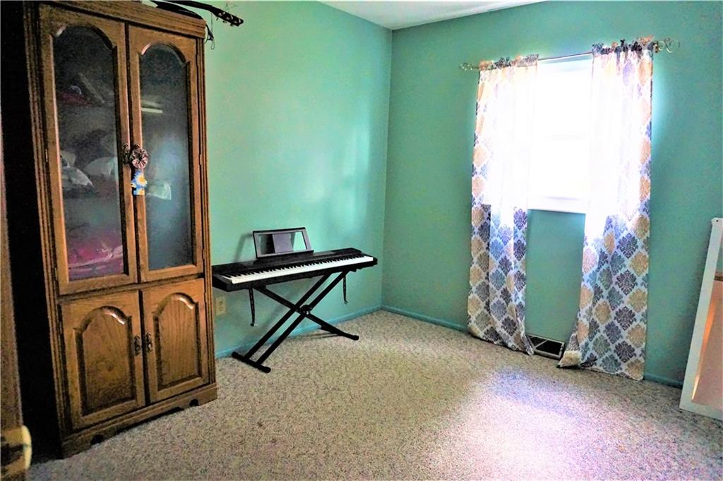 8024 Jeff Road Indianapolis, IN 46217 - Photo 21 of 22 Gallery Image 21