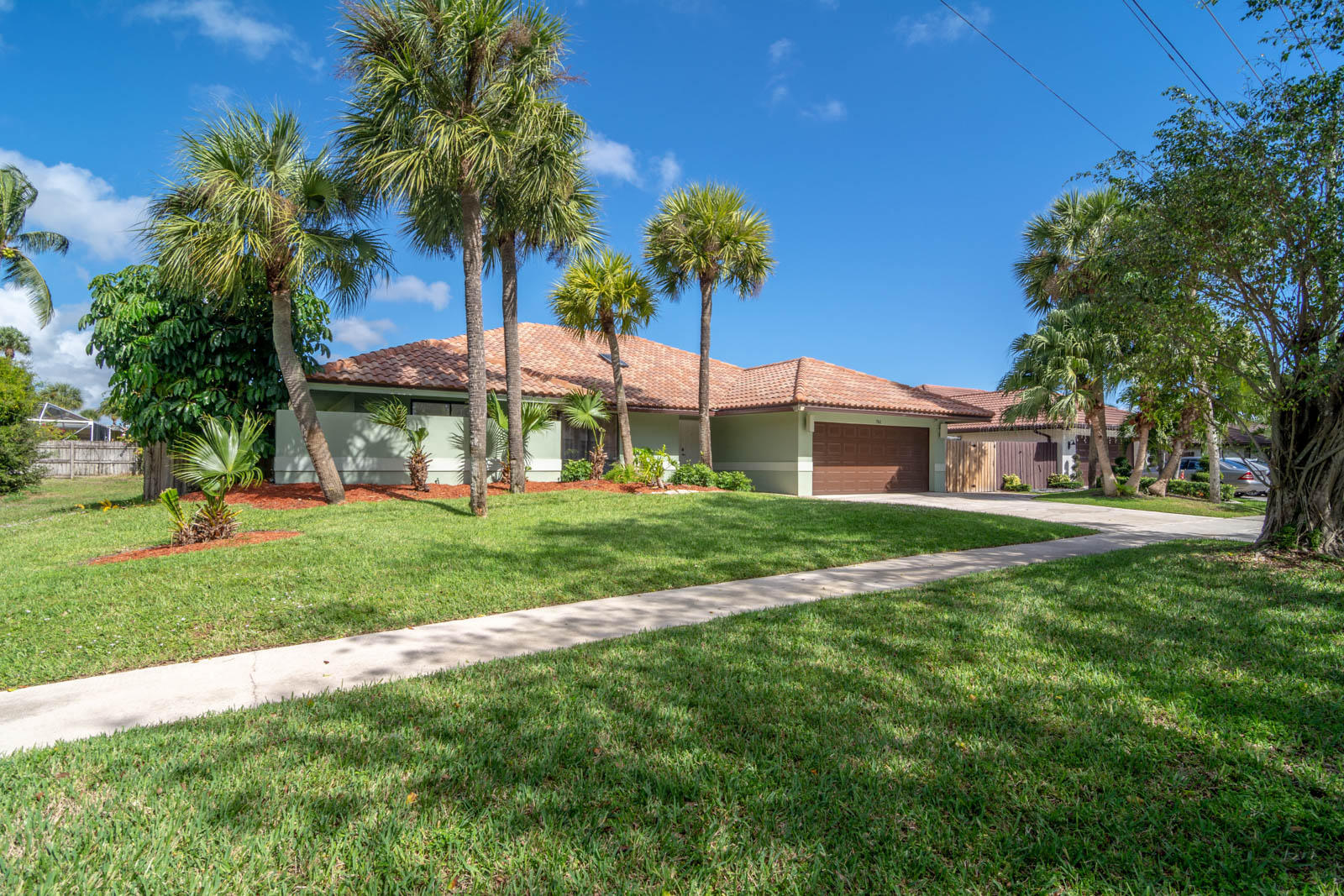 761 Southwest 18th Street Boca Raton, FL 33486 - Photo 38 of 43 1375EB71-160A-4192-8A83-396E6B4EA16A