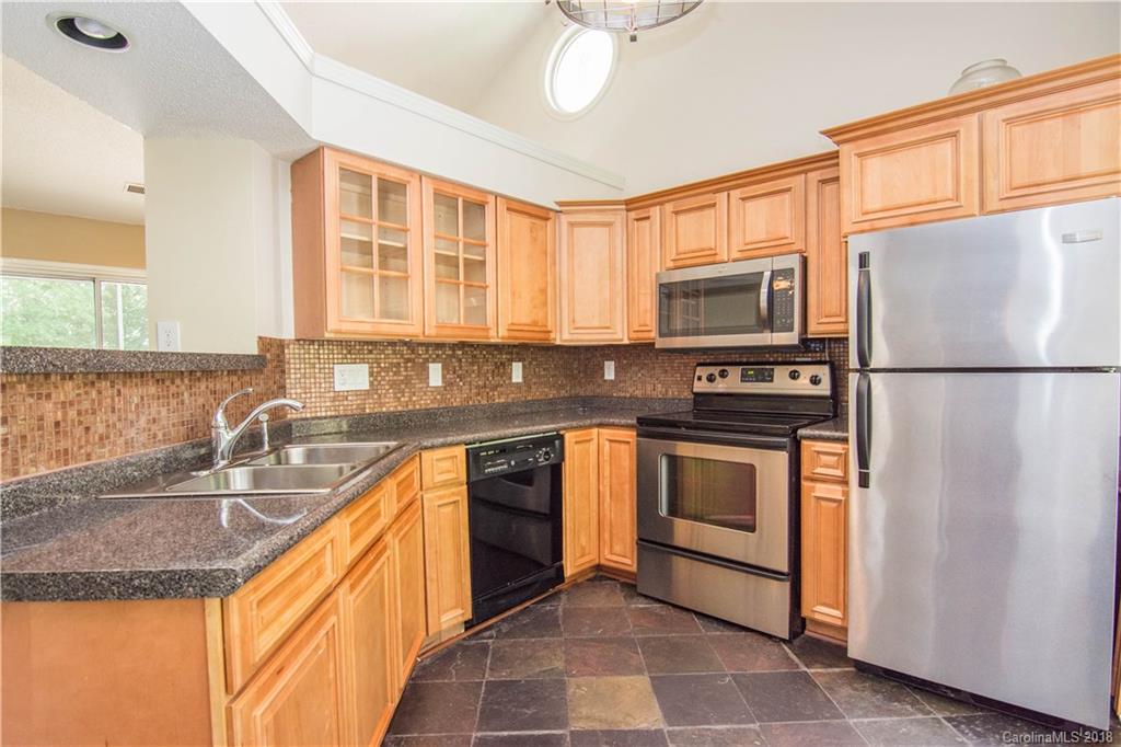 3617 Rosedown Drive Matthews, NC 28105 - Photo 2 of 20