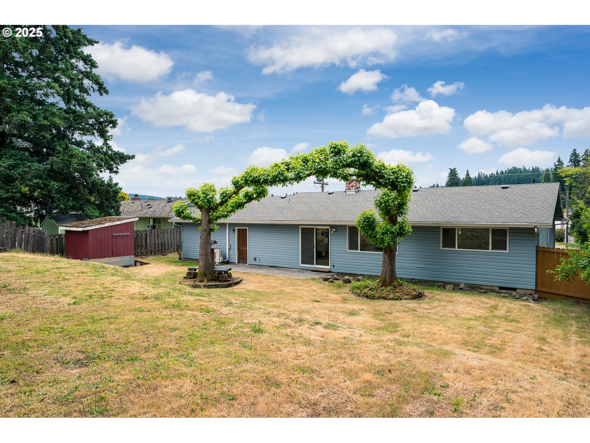 7835 Southeast Roots Road Milwaukie, OR 97267 - Photo 23 of 30 Bedroom