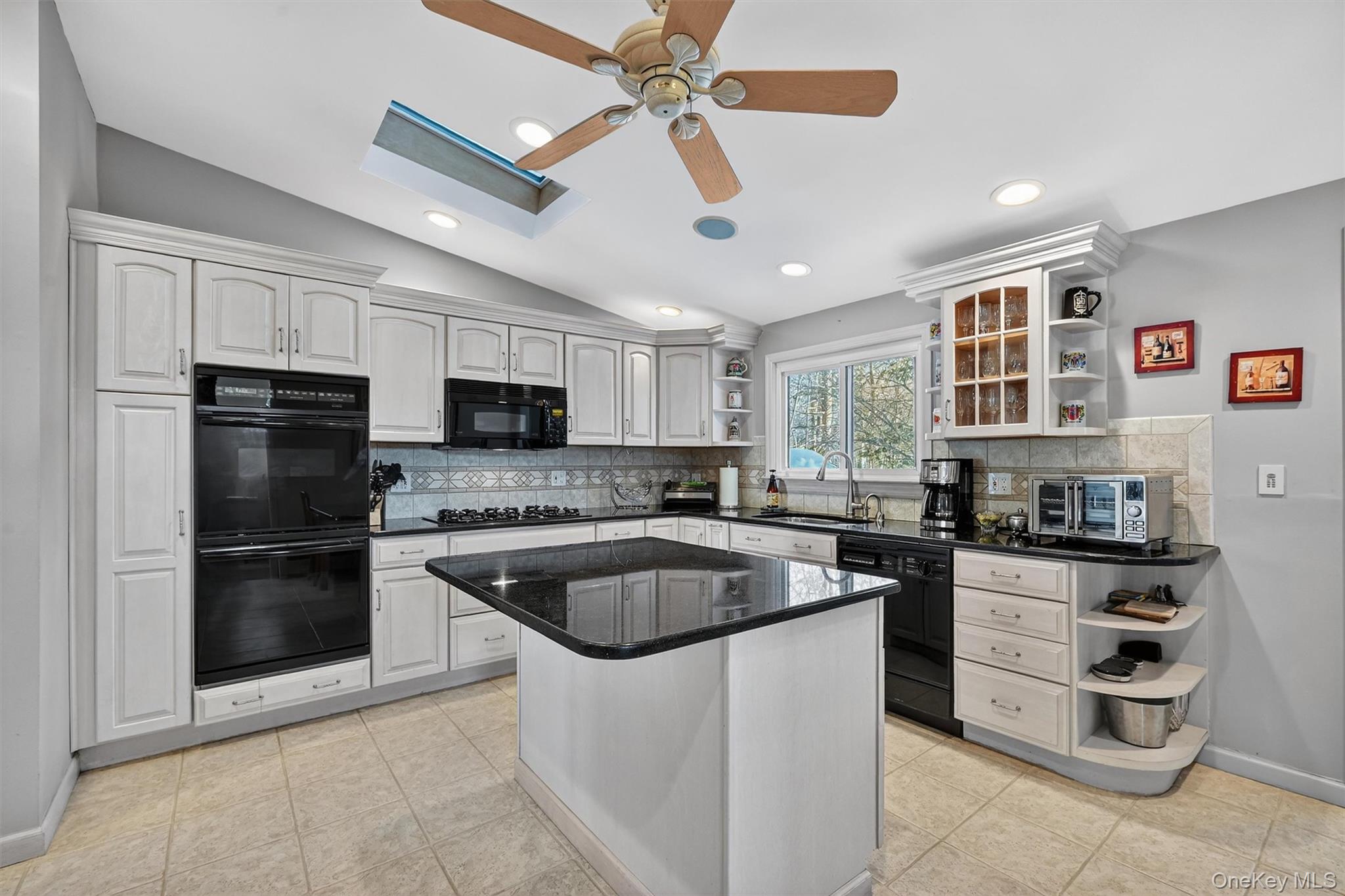 170 Germonds Road West Nyack, NY 10994 - Photo 10 of 29