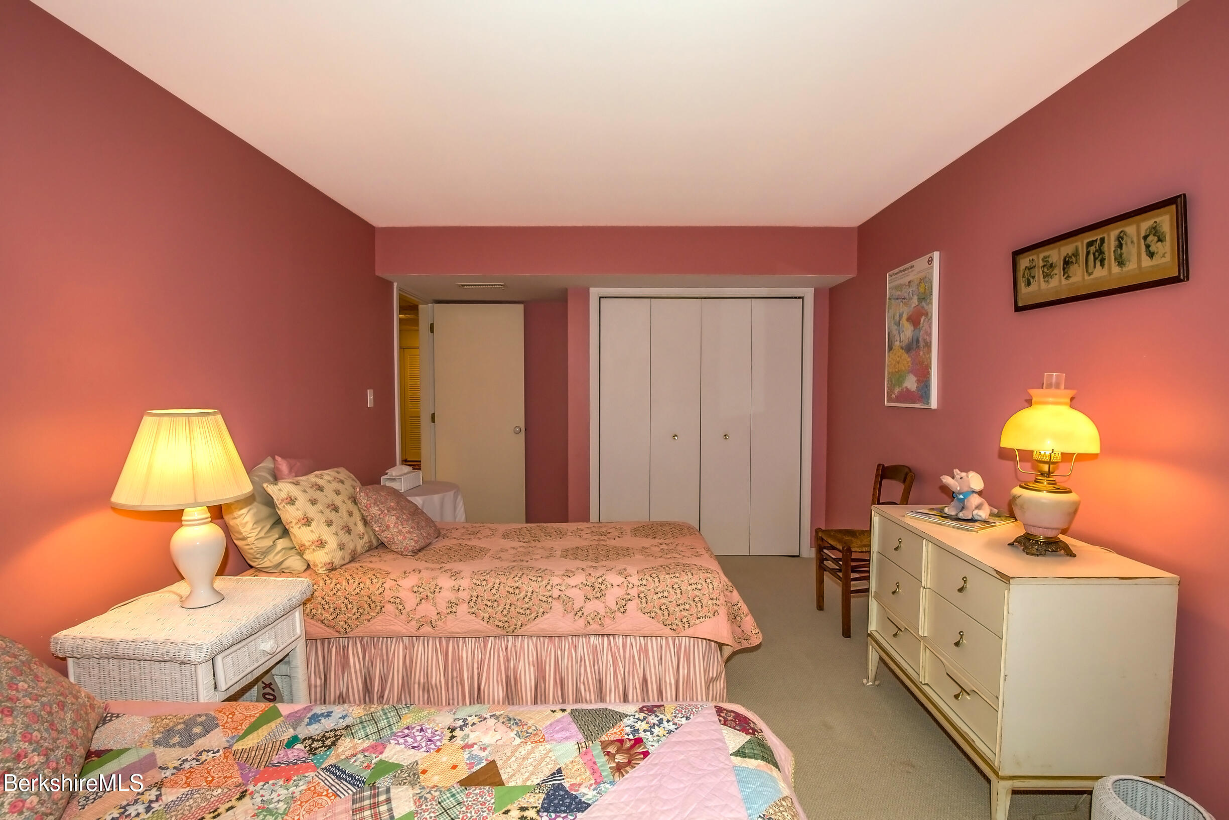 1136 Barker Road, Unit 33 Pittsfield, MA 01201 - Photo 29 of 61 bed 4