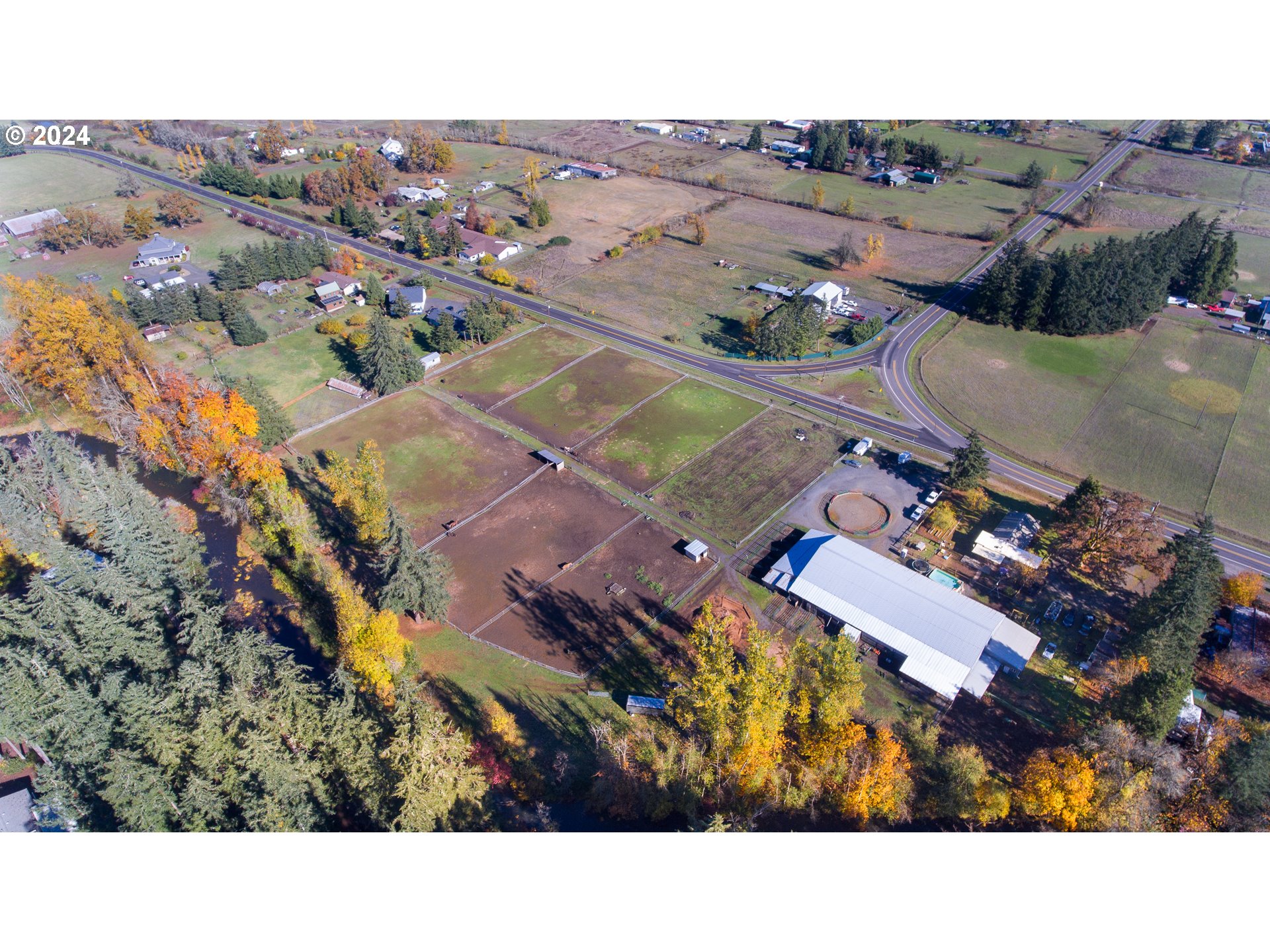 82018 Lost Creek Road Dexter, OR 97431 - Photo 5 of 34 Gallery Image 5