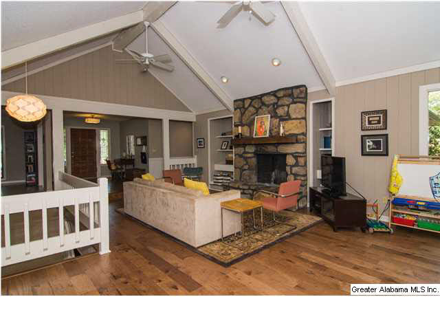 1737 Cedarwood Road Birmingham, AL 35216 - Photo 11 of 32