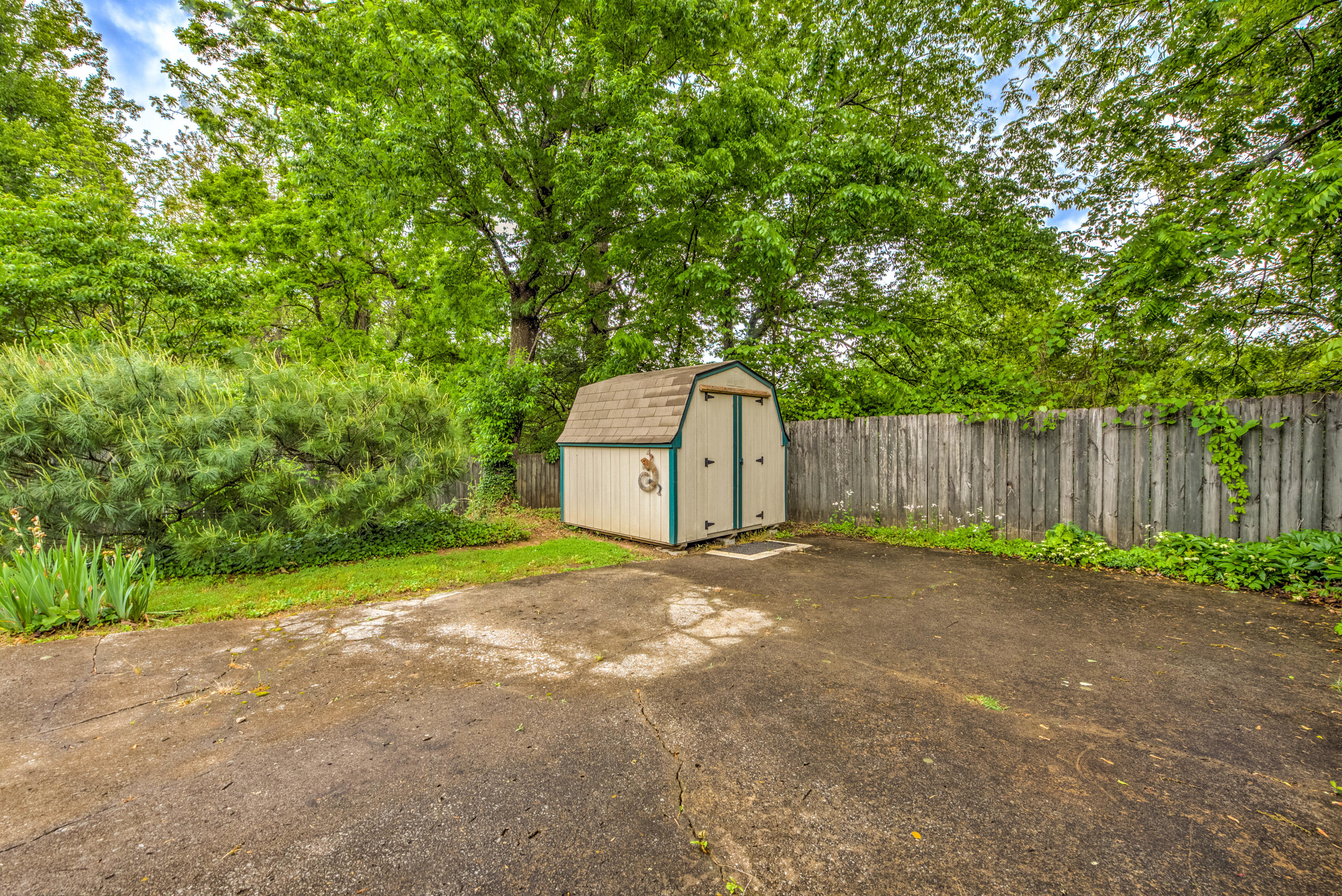 463 East Drive Oak Ridge, TN 37830 - Photo 21 of 26 Copy of 27