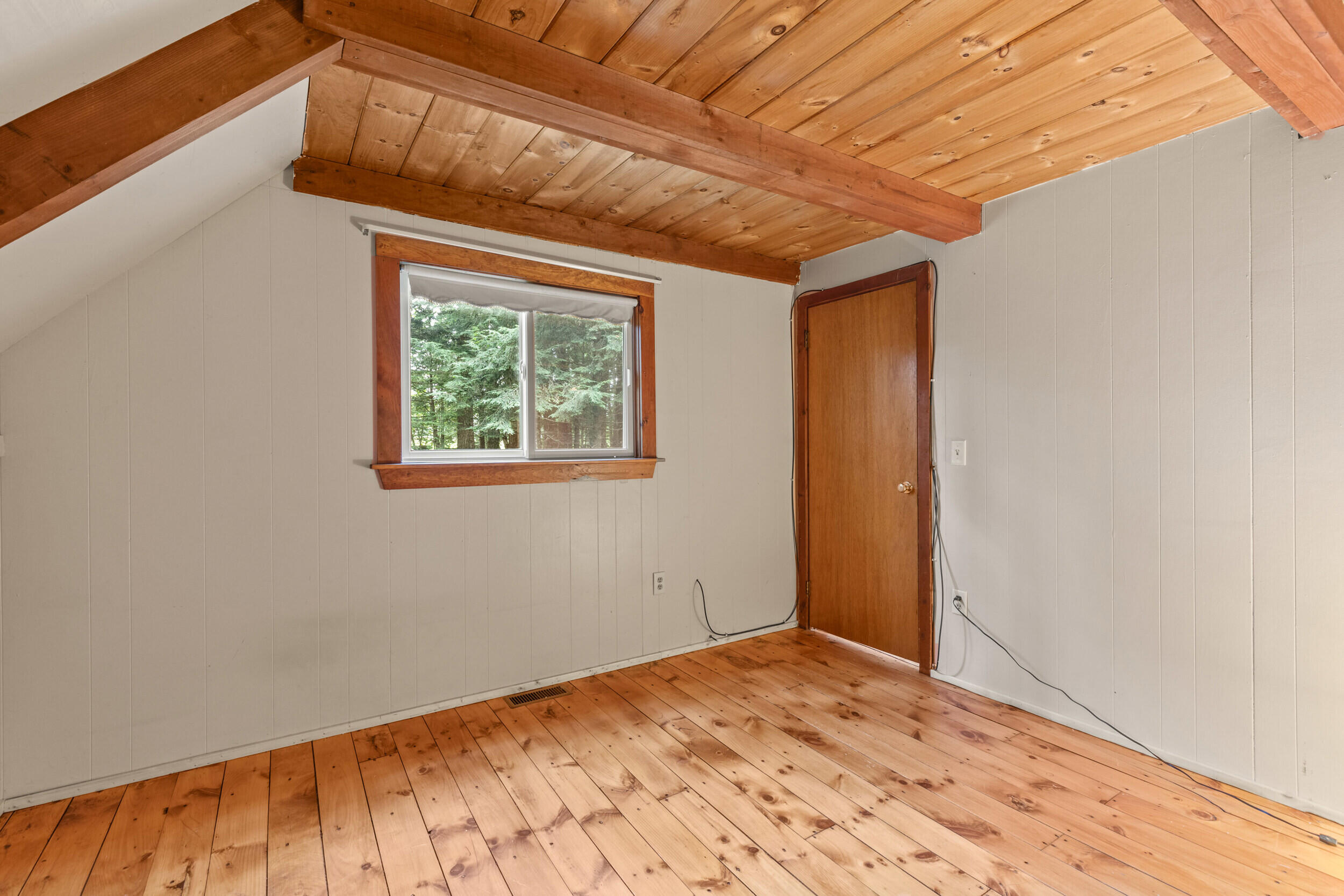 36 Alpine Road Bridgton, ME 04009 - Photo 11 of 54 36 alpine rd bridgton_012