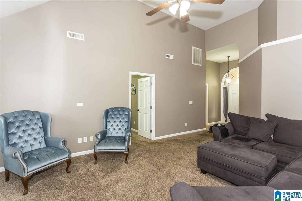 988 Hickory Street Moody, AL 35004 - Photo 7 of 20