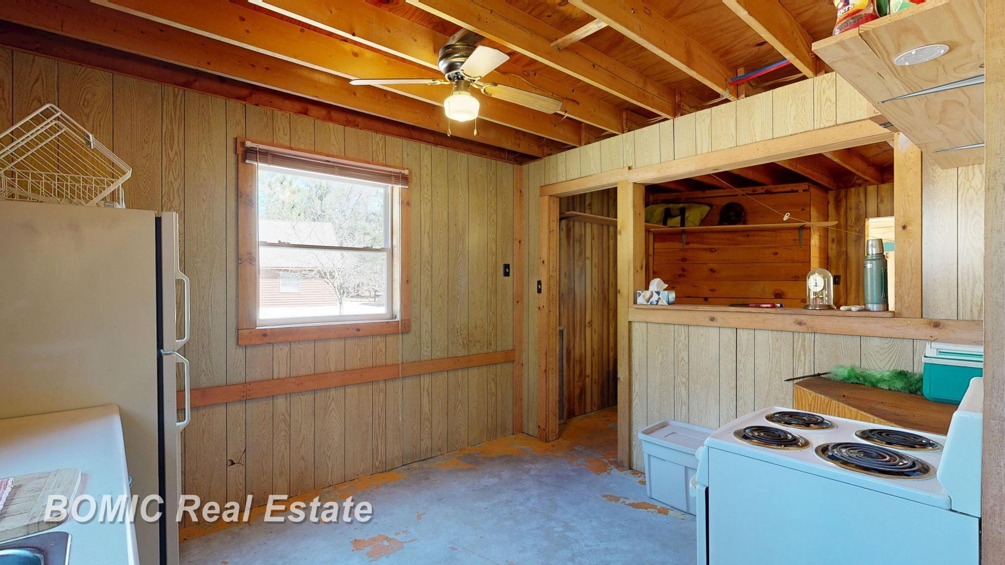 940 Wood River Road Grayling, MI 49738 - Photo 51 of 74 50174146-a3bd9d1a-ffba-4d65-846d-ced8abeb5a80.JPG