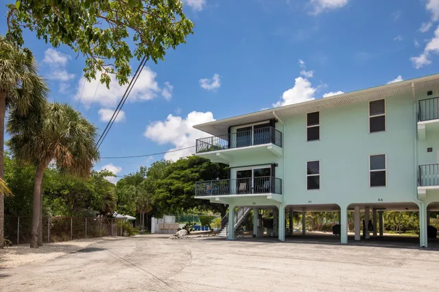 $695,000 | 12690 Overseas Highway, Unit 51, Marathon, FL 33050