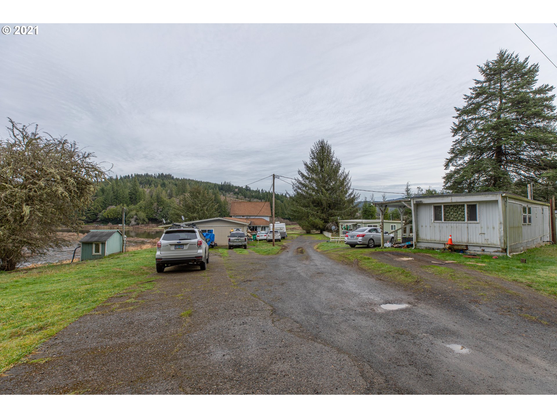 61383 Old Wagon Road Coos Bay, OR 97420 - Photo 12 of 23 Gallery Image 12