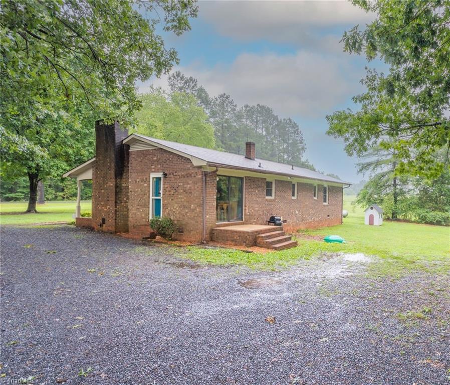 5862 Little Beane Store Road Seagrove, NC 27341 - Photo 3 of 21