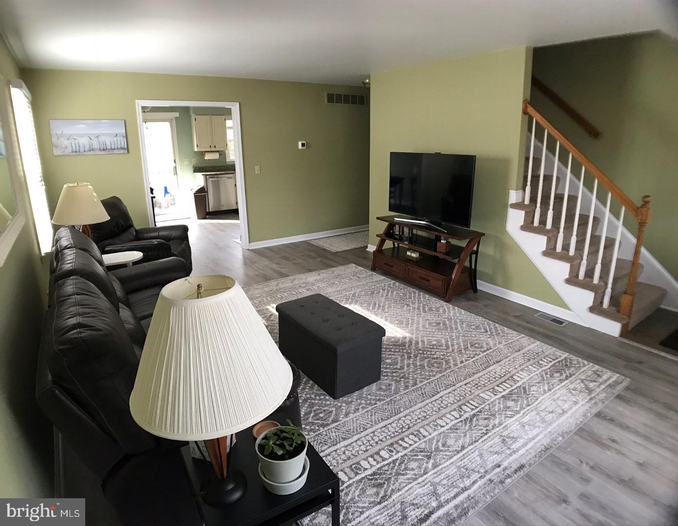 653 Arleigh Road Severna Park, MD 21146 - Photo 2 of 31 Gallery Image 2
