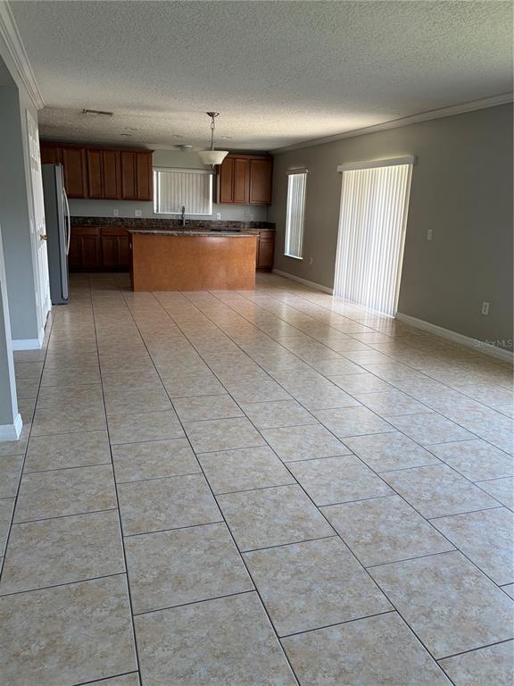 2729 Amanda Kay Way Kissimmee, FL 34744 - Photo 2 of 16