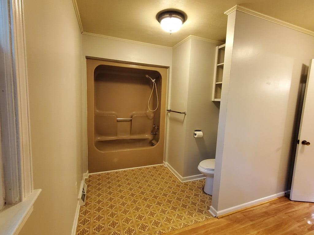 101 Susan Avenue Honea Path, SC 29654 - Photo 11 of 25 Master Bathroom