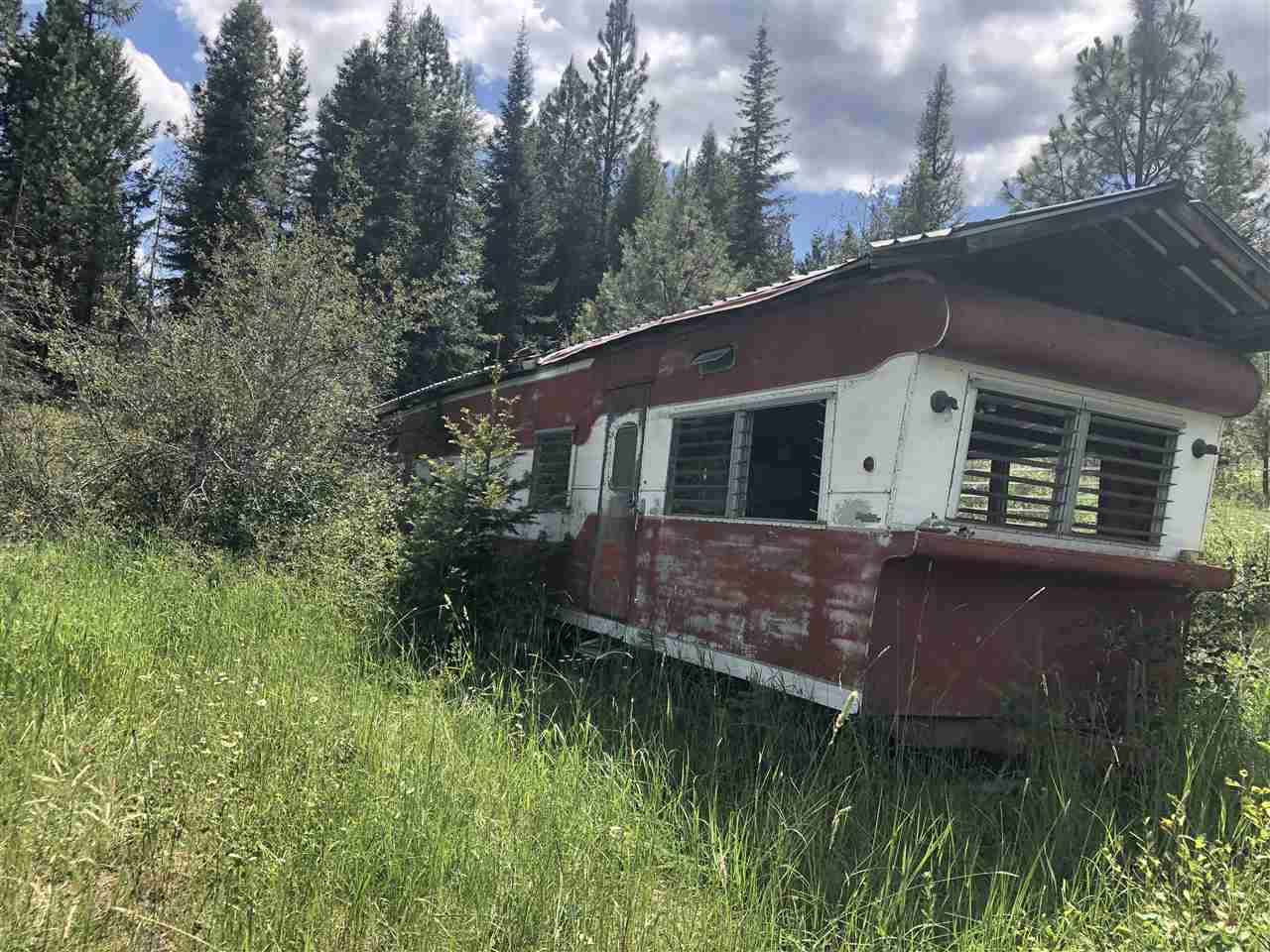 6-7 Westside Calispel Road Usk, WA 99180 - Photo 2 of 12